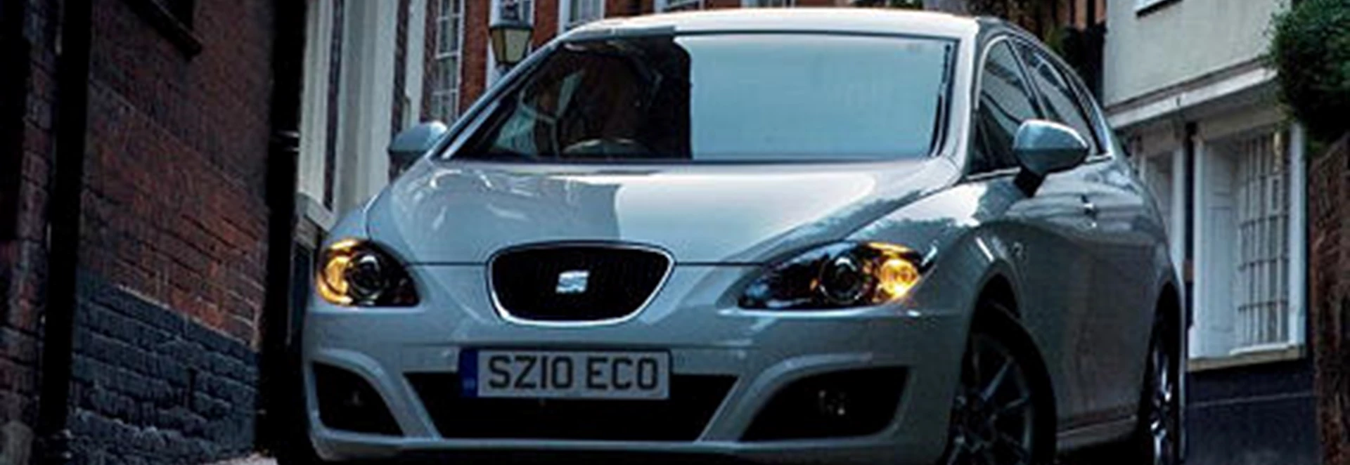 SEAT Leon 1.6 TDI SE Ecomotive (2010)
